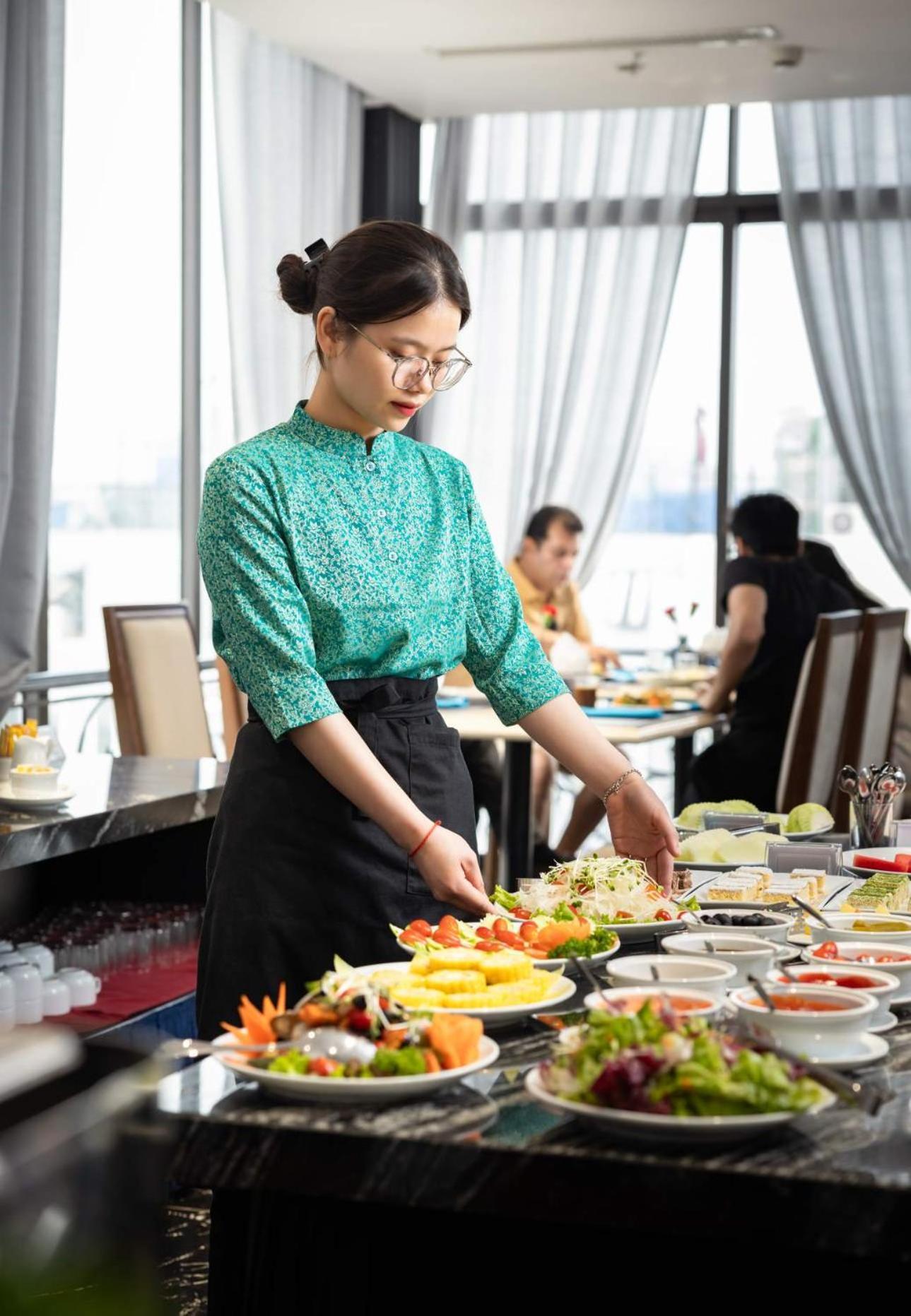 Khách sạn Artisan Hoan Kiem 4*