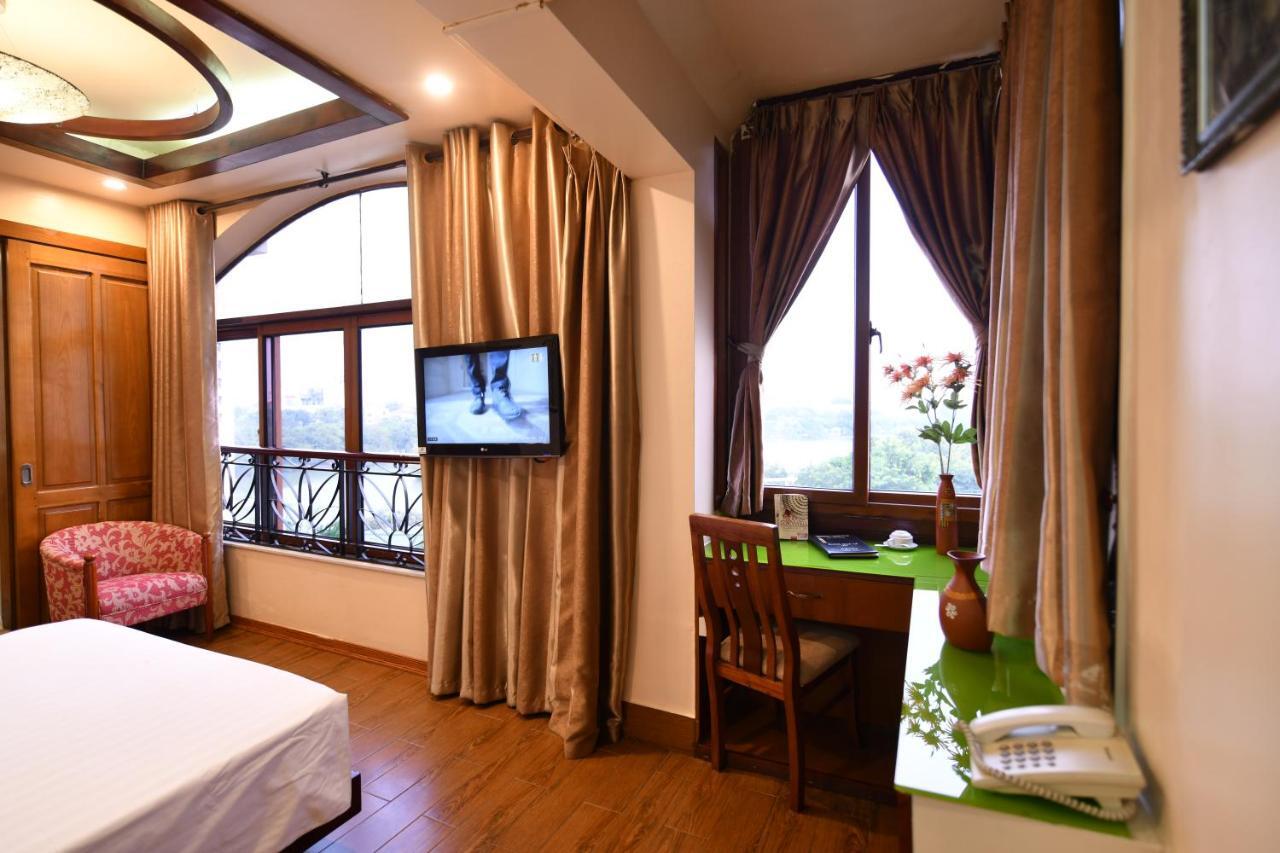 Artisan Hoan Kiem 4*